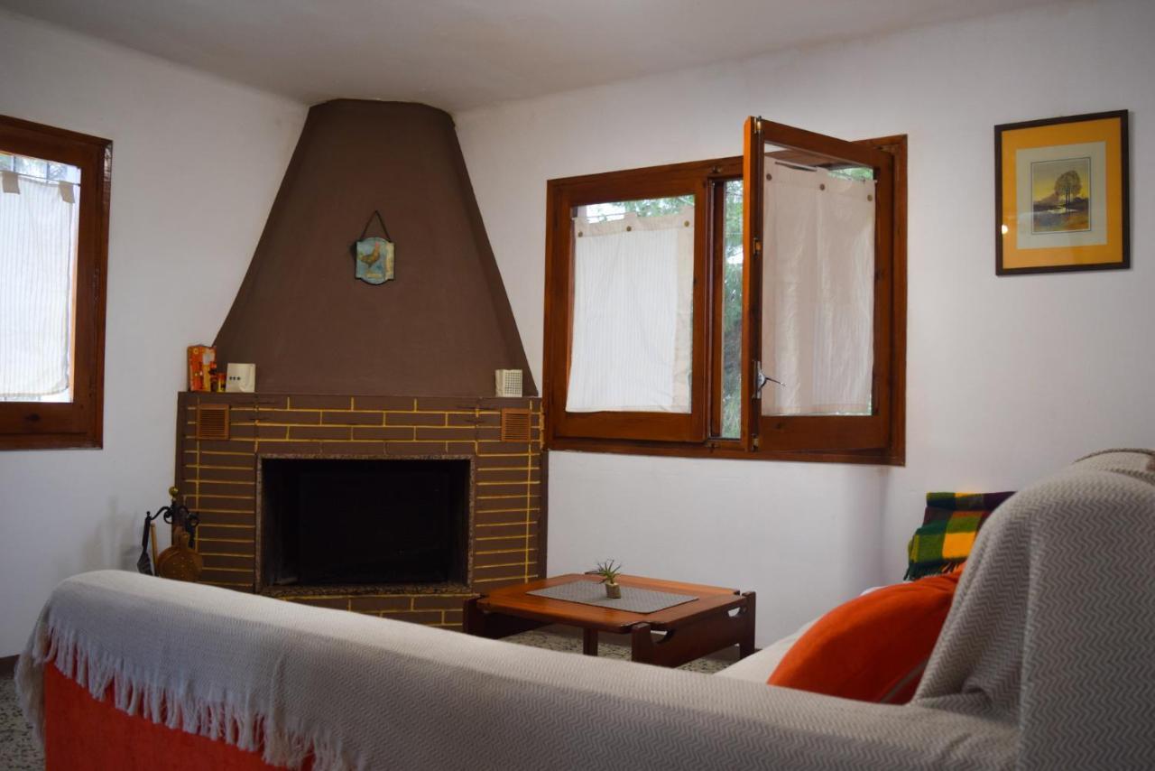 La Casa De Las Burbujas Azules Caspe Extérieur photo